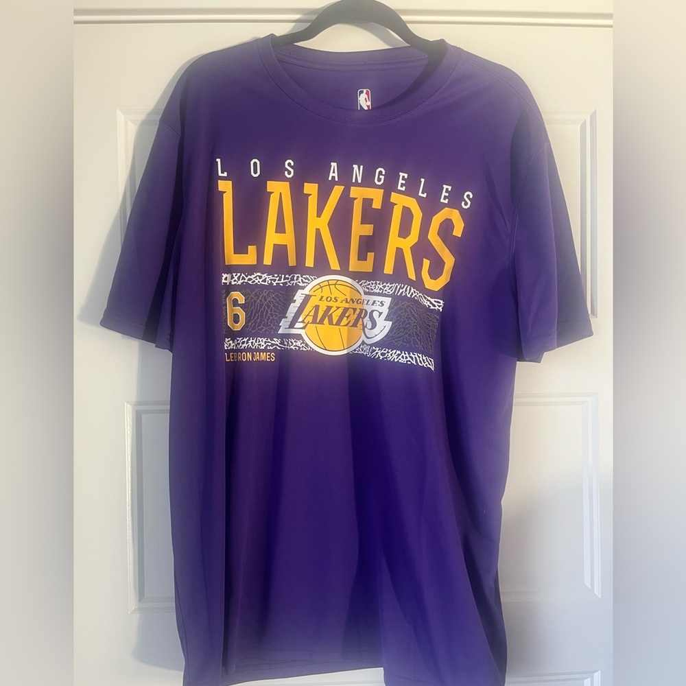LA Lakers-LeBron James Tee